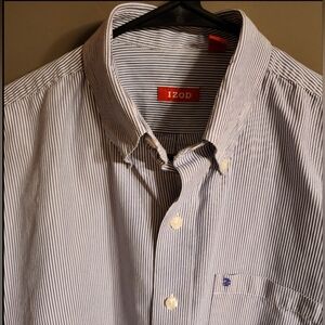 Izod Men's Dress Shirt Blue Striped Button Down Long Sleeve Size Medium